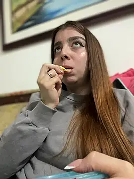 Cloew_Marz Live XXX Chat