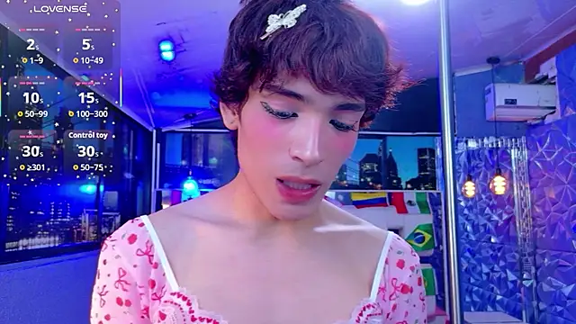 XXX chat uživo modela AlecciaNova