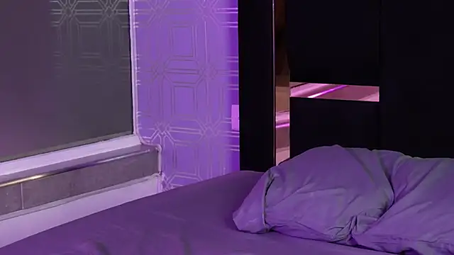 thomas_montiel Chat XXX in diretta