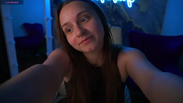 TinyNatalie 现场XXX聊天