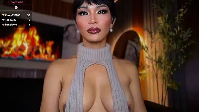 Maria_Manika élő XXX-chatje