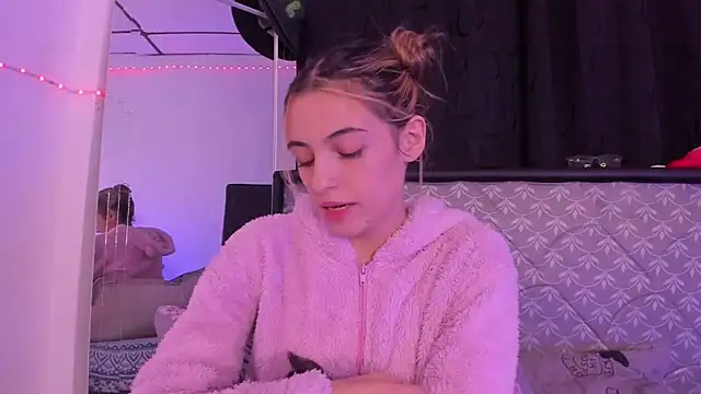 Sophie_vega1 现场XXX聊天