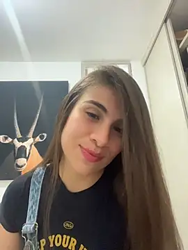 MariaIsabella8 Adlı Modelin Canlı XXX Sohbeti