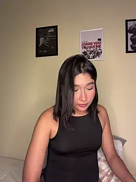 AriBunny18 Chat XXX live