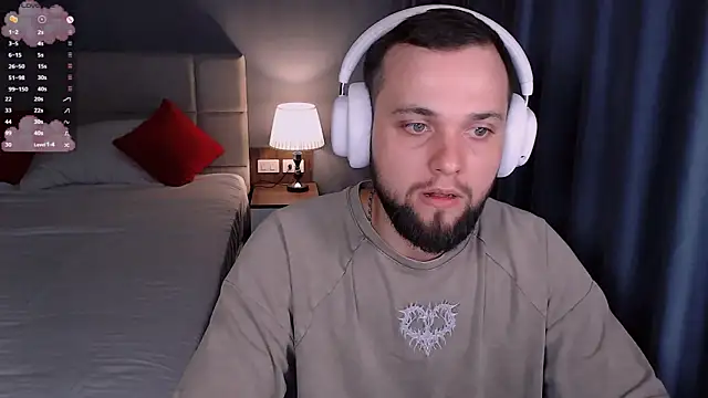 ChillyXO élő XXX-chatje