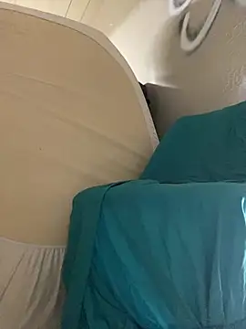 XXX chat uživo modela GusanoDelicioso