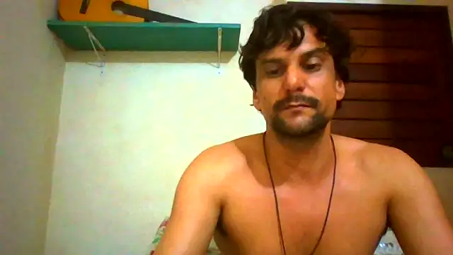 Chat +18 de buenocouple ao vivo