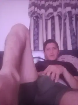 pelukeitor élő XXX-chatje