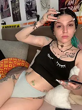 MoonAgnes Chat XXX live