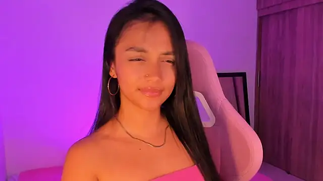 MelanyOconner's Live XXX Chat