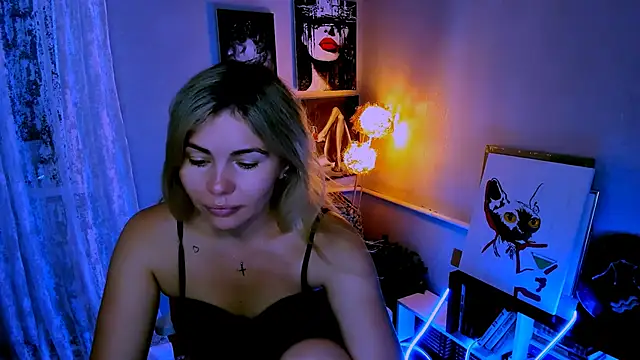 LoraBoyar Chat XXX in diretta
