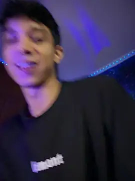 Živý XXX chat RoughDiamond_