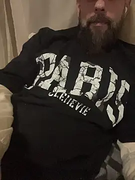 XXX chat uživo modela DaleCerbasi