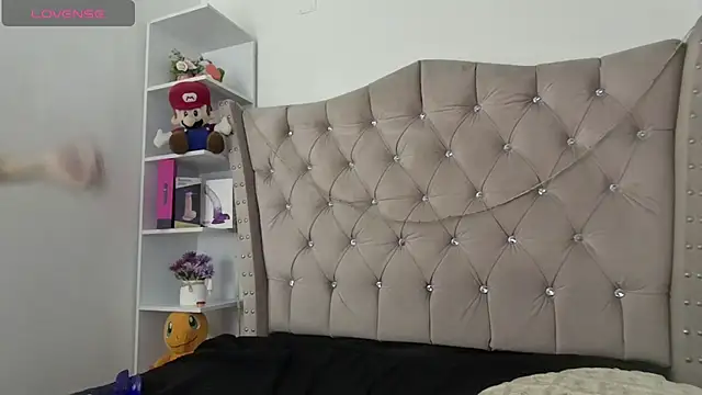Madi_cutee's Live XXX Chat