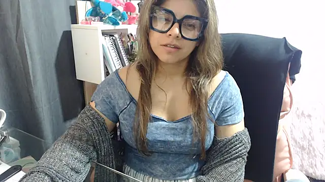 KatteAngelLat's Live XXX Chat