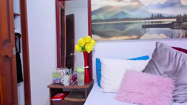 Aurora_Real Adlı Modelin Canlı XXX Sohbeti
