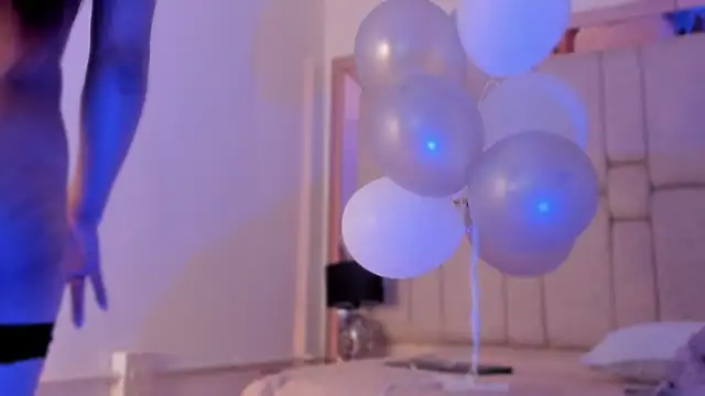 AriBloom7 – Naživo XXX chat