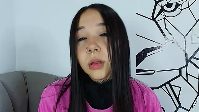 alien_eyes09's Live XXX Chat