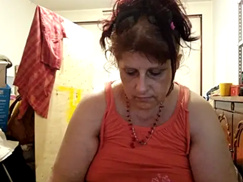 Chat XXX en directo de Samantha_Squirt@xh