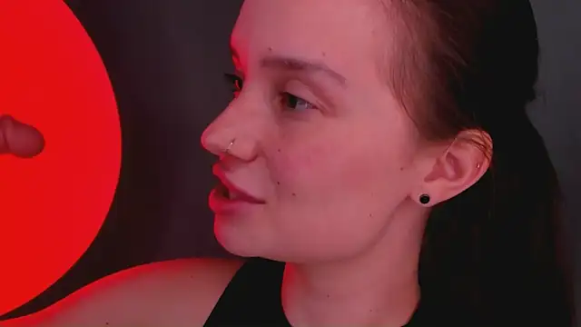 bitchpeace_'s Live XXX Chat