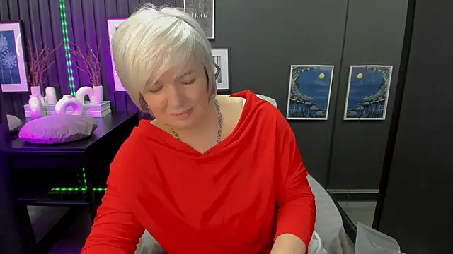 XXX chat uživo modela CarmenSoft