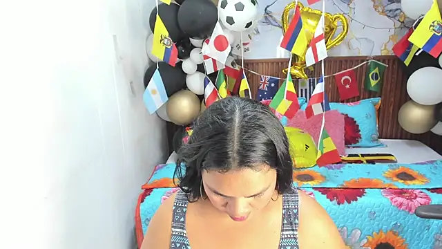 Cloe_35's Live XXX Chat