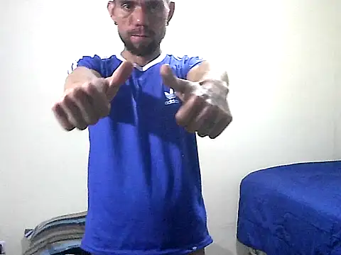 thomas2wood – Naživo XXX chat