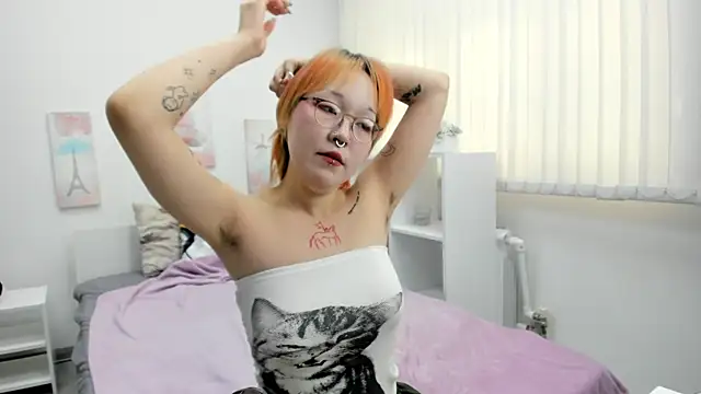 Chat XXX en directo de Cute__Kiko