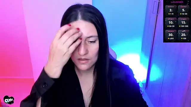 Saskyaa Chat XXX in diretta