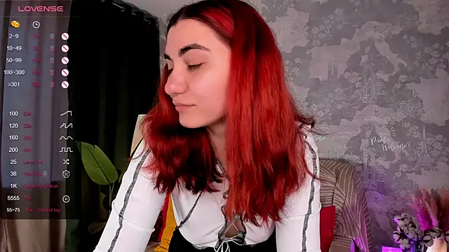 hannacheekss_ Chat XXX in diretta
