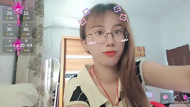 Chat XXX en directo de Lili_666