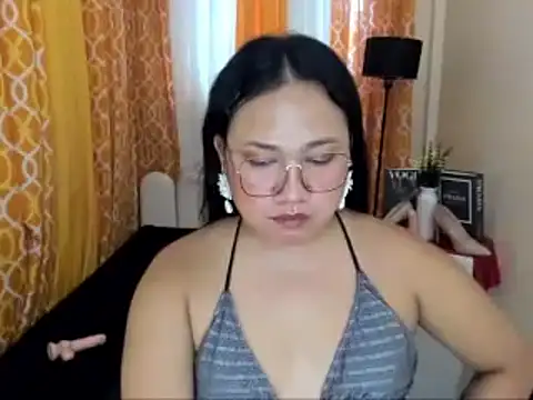 Živý XXX chat BigCockLexie