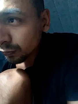 Chat XXX ao vivo de PROSTITUTO-RICO