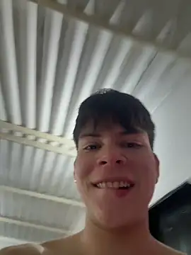 Handsome_boys69 Adlı Modelin Canlı XXX Sohbeti