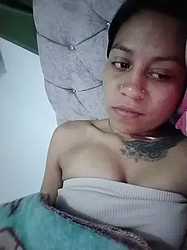 Chat +18 de Tiphanydirty3 ao vivo