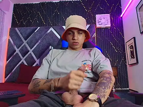 Czat XXX na żywo – cameron_lux77