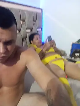 Belloalver's Live XXX Chat