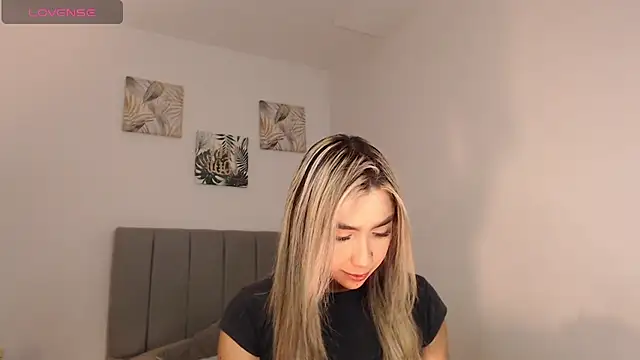 Marian_se Adlı Modelin Canlı XXX Sohbeti