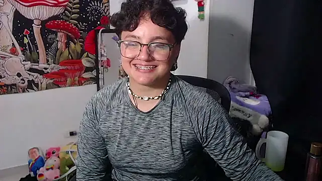 isabeautyx19: απευθείας συνομιλία ΧΧΧ