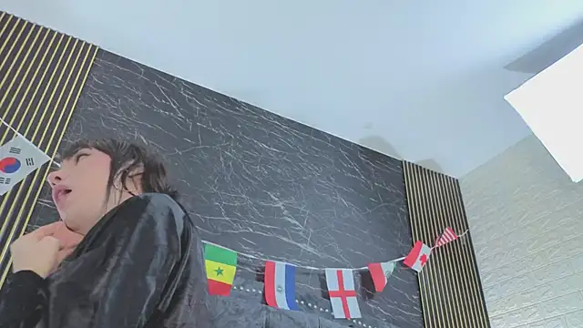 diosagolden Adlı Modelin Canlı XXX Sohbeti