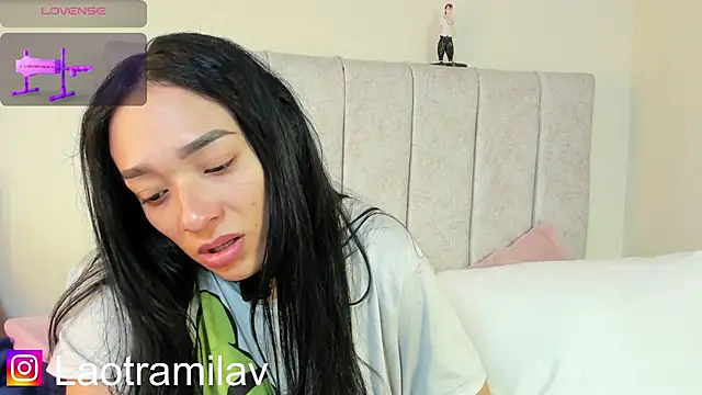 MilaVelour élő XXX-chatje