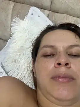 miacarrot লাইভ XXX চ্যাট