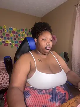 Chocolatebunnyxx96 Chat XXX in diretta