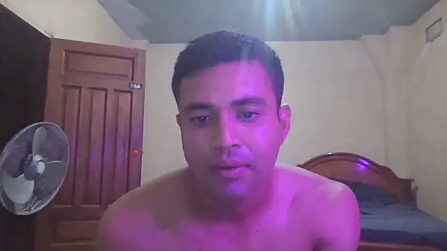 دردشة User_02_ الجنسية المباشرة