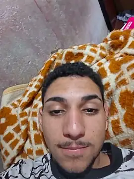 צ'אט XXX בשידור חי של andre_oliver