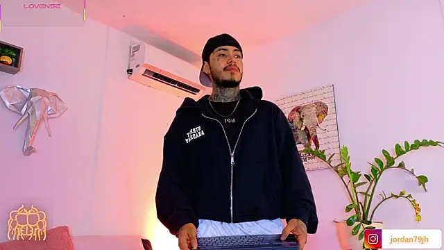 JordanSmiith_ élő XXX-chatje