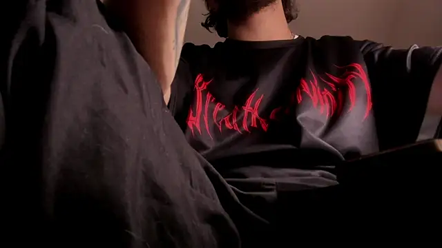 s_sven03's Live XXX Chat