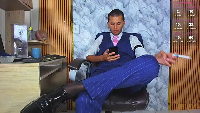 Hideintheoffice Live XXX Chat
