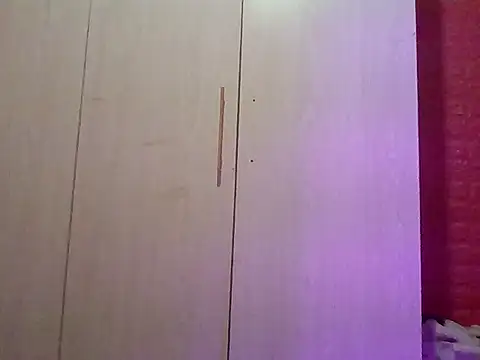 thaisleen Live XXX-Chat