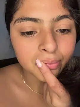 canelareina's Live XXX Chat